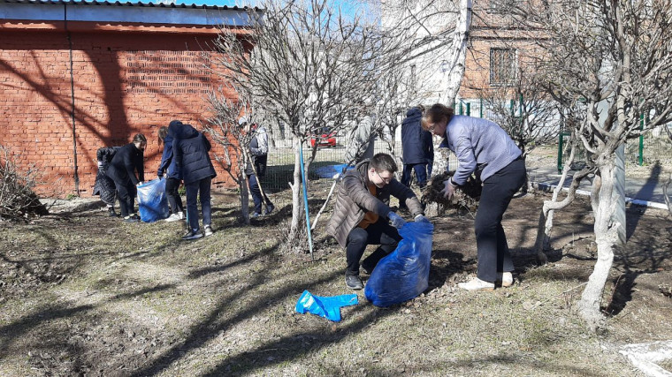 Субботник.